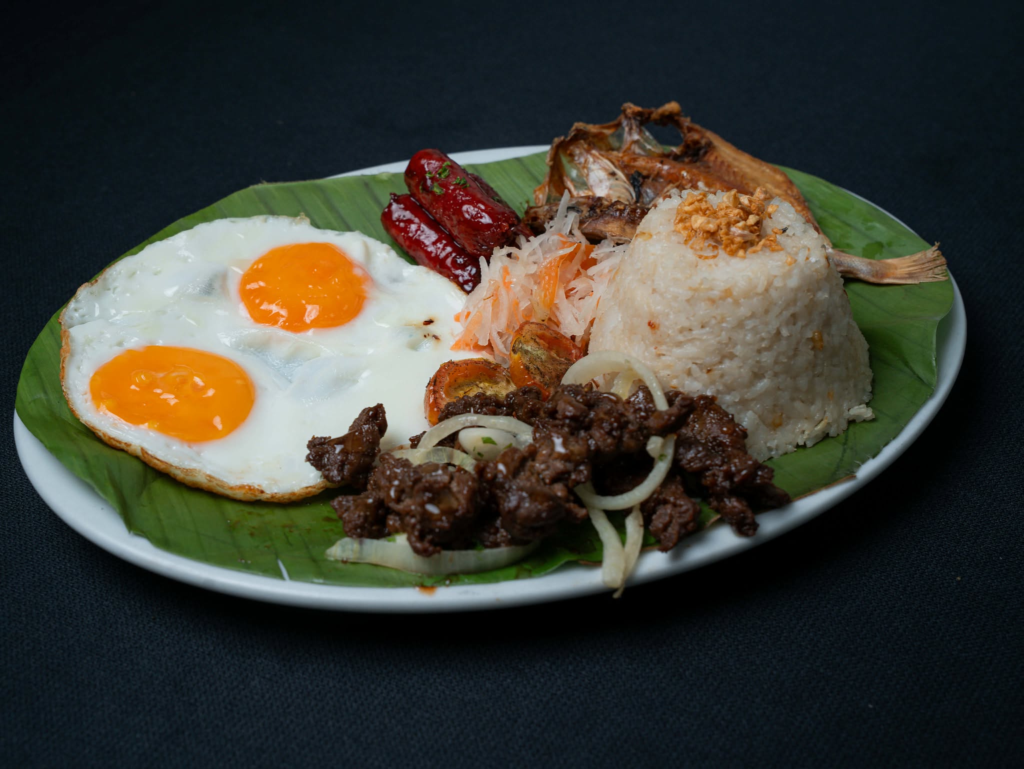 Mabuhay Breakfast at Ridgeview Restaurant