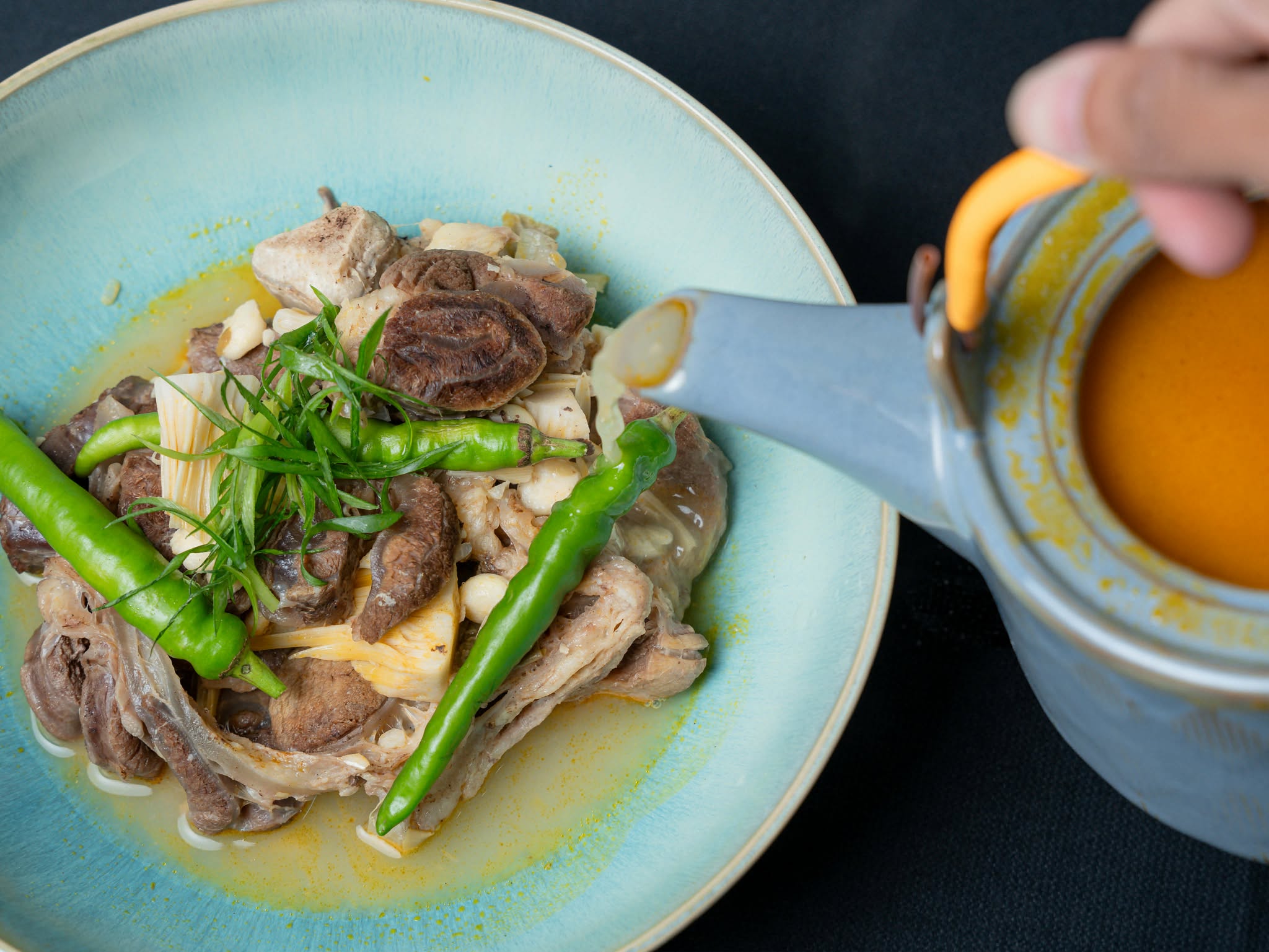 Negrense Kansi Soup at Ridgeview Restaurant